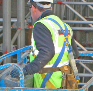 Q&A: Scissor Lift Inspections - EHS Daily Advisor