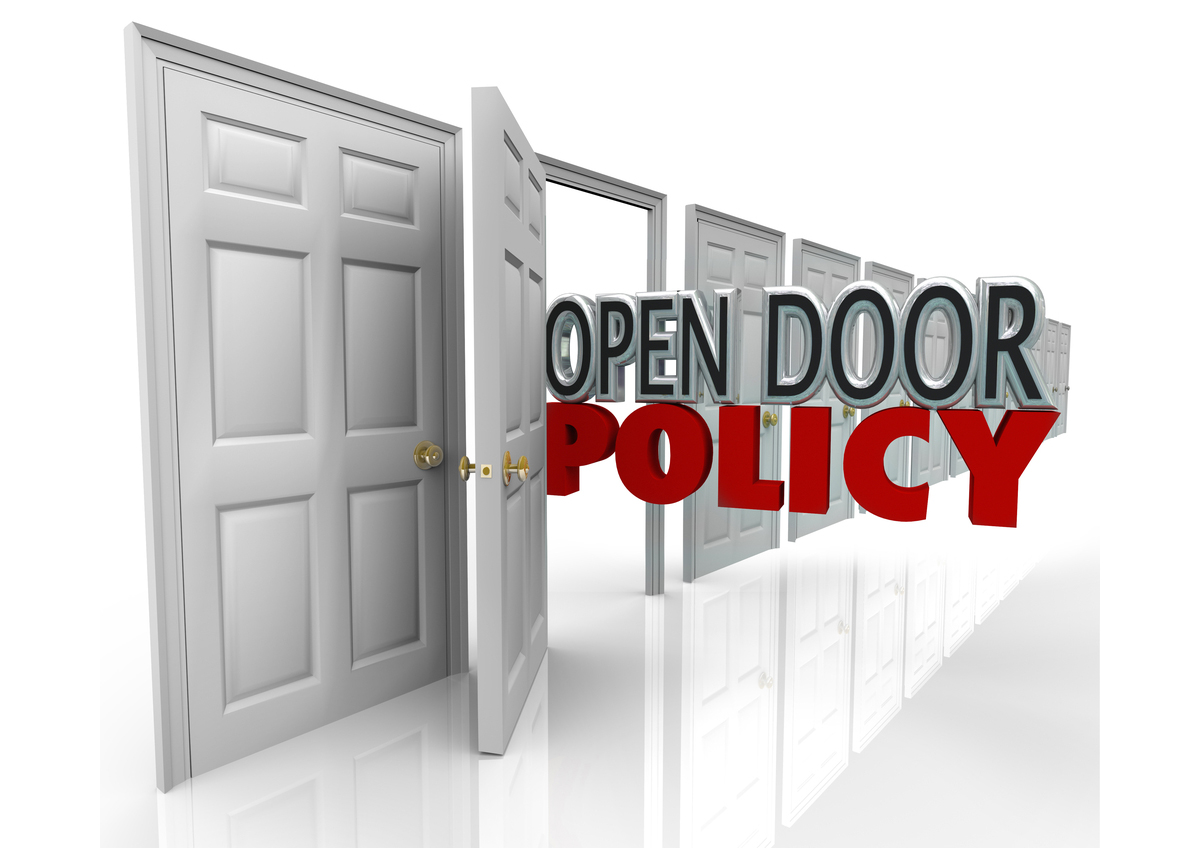 Open Door Policy At The Workplace - Purpose, Pros and Cons.